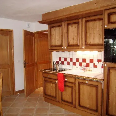 Pour 6 Avec Piscine, Terrasse, Parking Et Proche Des Pistes, - Fr-1-733-129 Crest-Voland